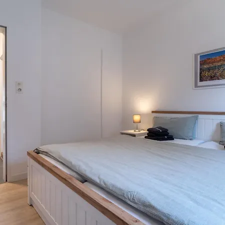 Strand-grasnelke Apartamento *