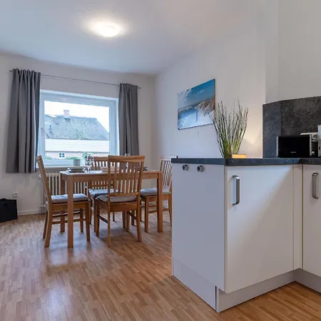 Strand-grasnelke Apartamento *